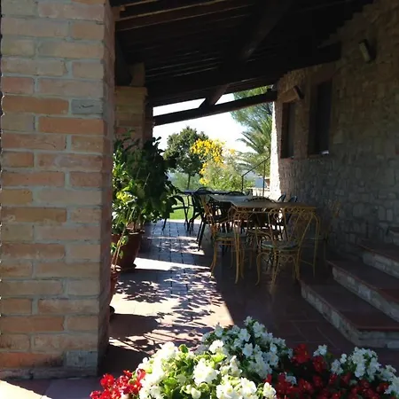 Willa San Benigno Sleeps 14 Pool Wifi Chioano